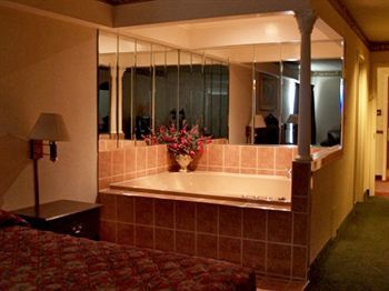 Horizon Inn Avenel Luaran gambar